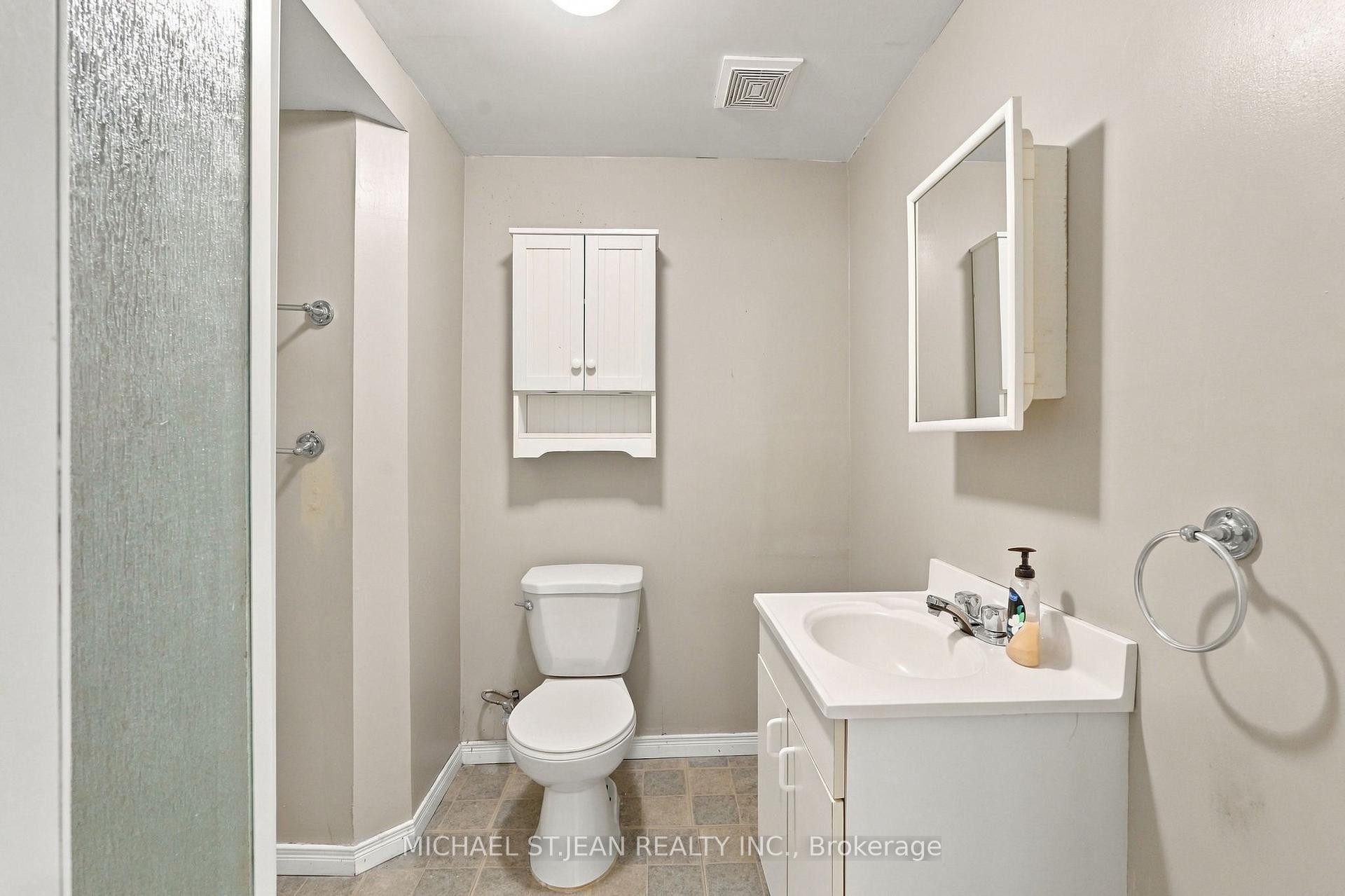 Photo 27 of 63 Ofield Road, Hamilton, Ainslie Wood — HOMEH