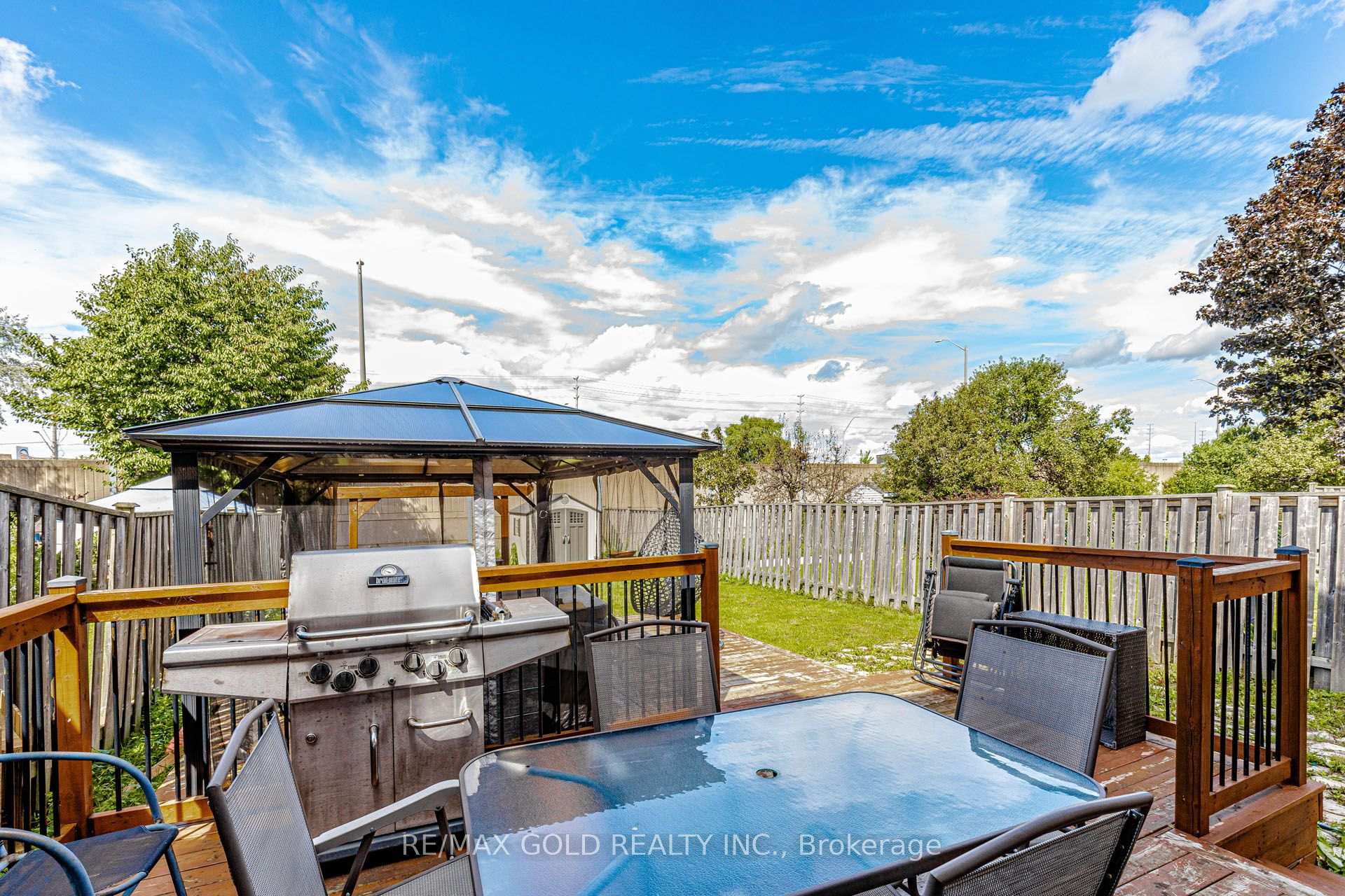 Photo 35 of 240 Simmons Boulevard, Brampton, Madoc — HOMEH