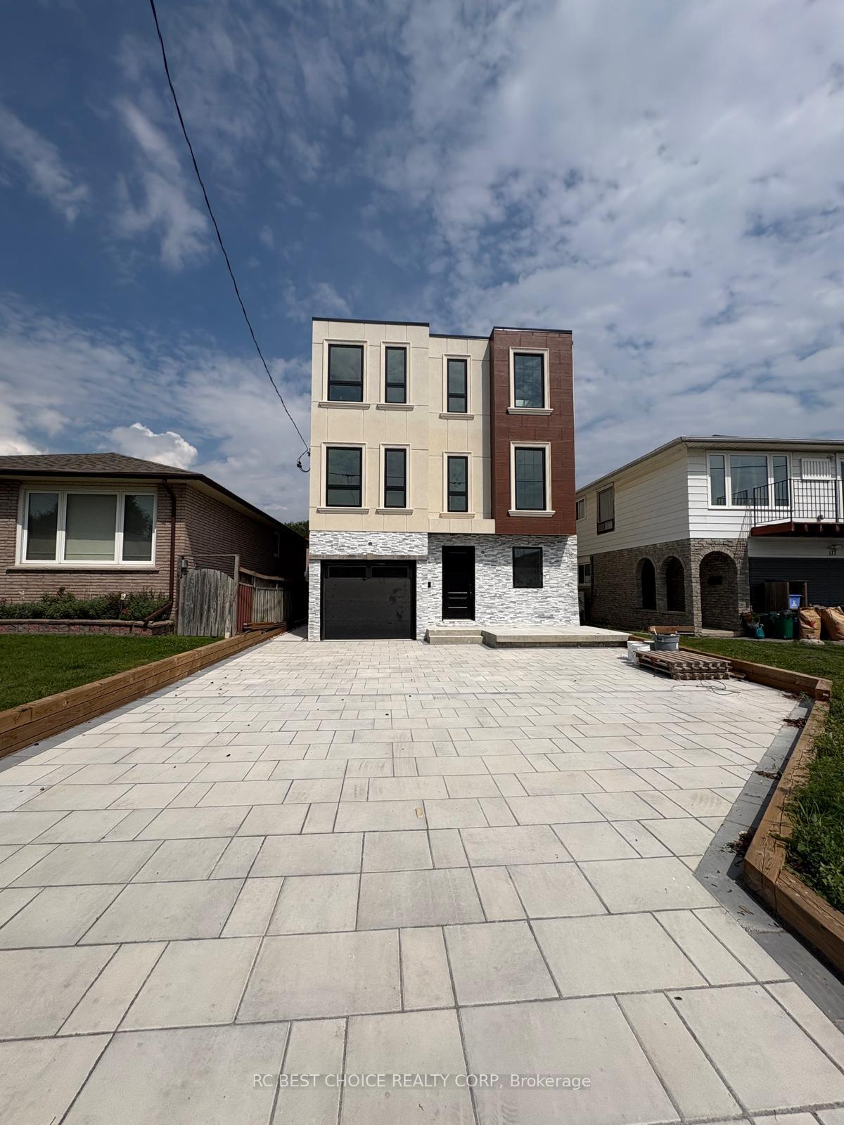 Photo 3 of 113 Grenfell Street, Oshawa, Vanier — HOMEH