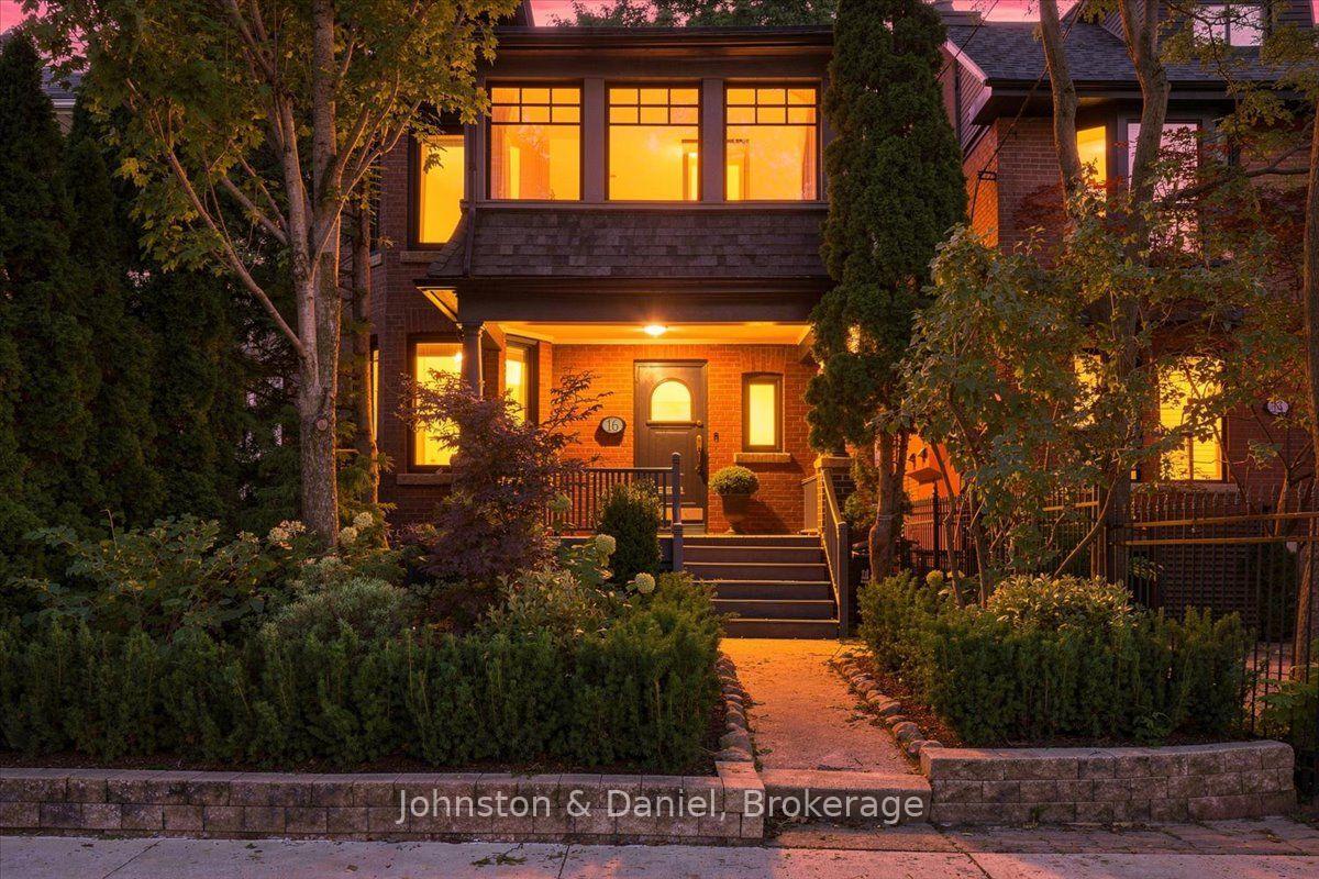 Photo 4 of 16 Barton Avenue, Toronto, The Annex — HOMEH