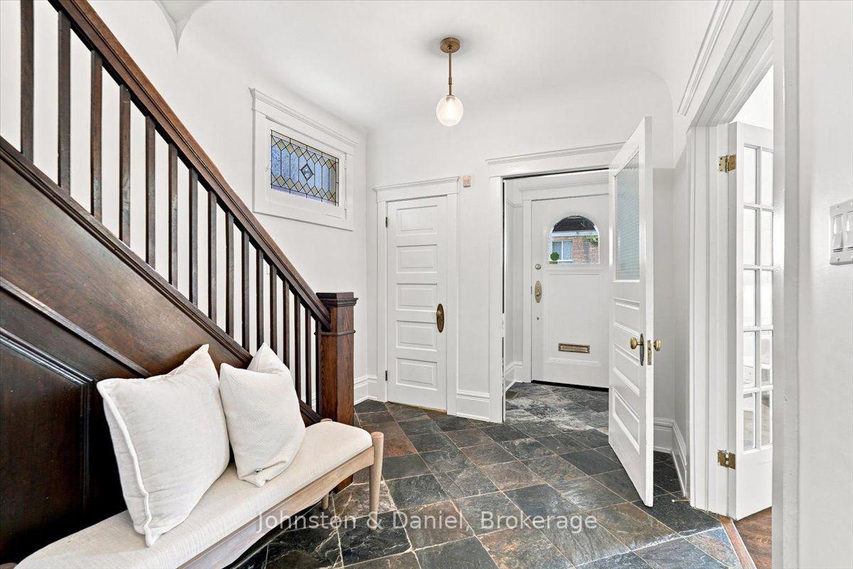 Photo 5 of 16 Barton Avenue, Toronto, The Annex — HOMEH