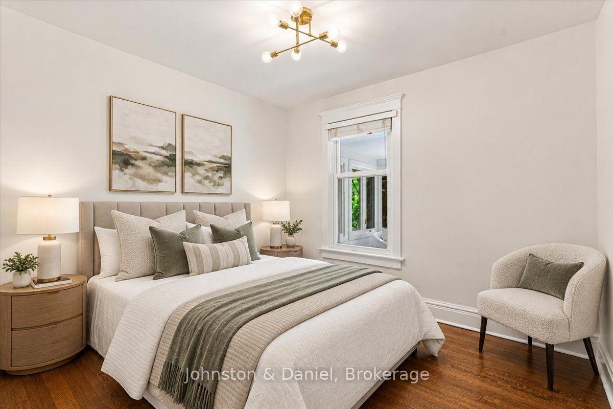 Photo 24 of 16 Barton Avenue, Toronto, The Annex — HOMEH