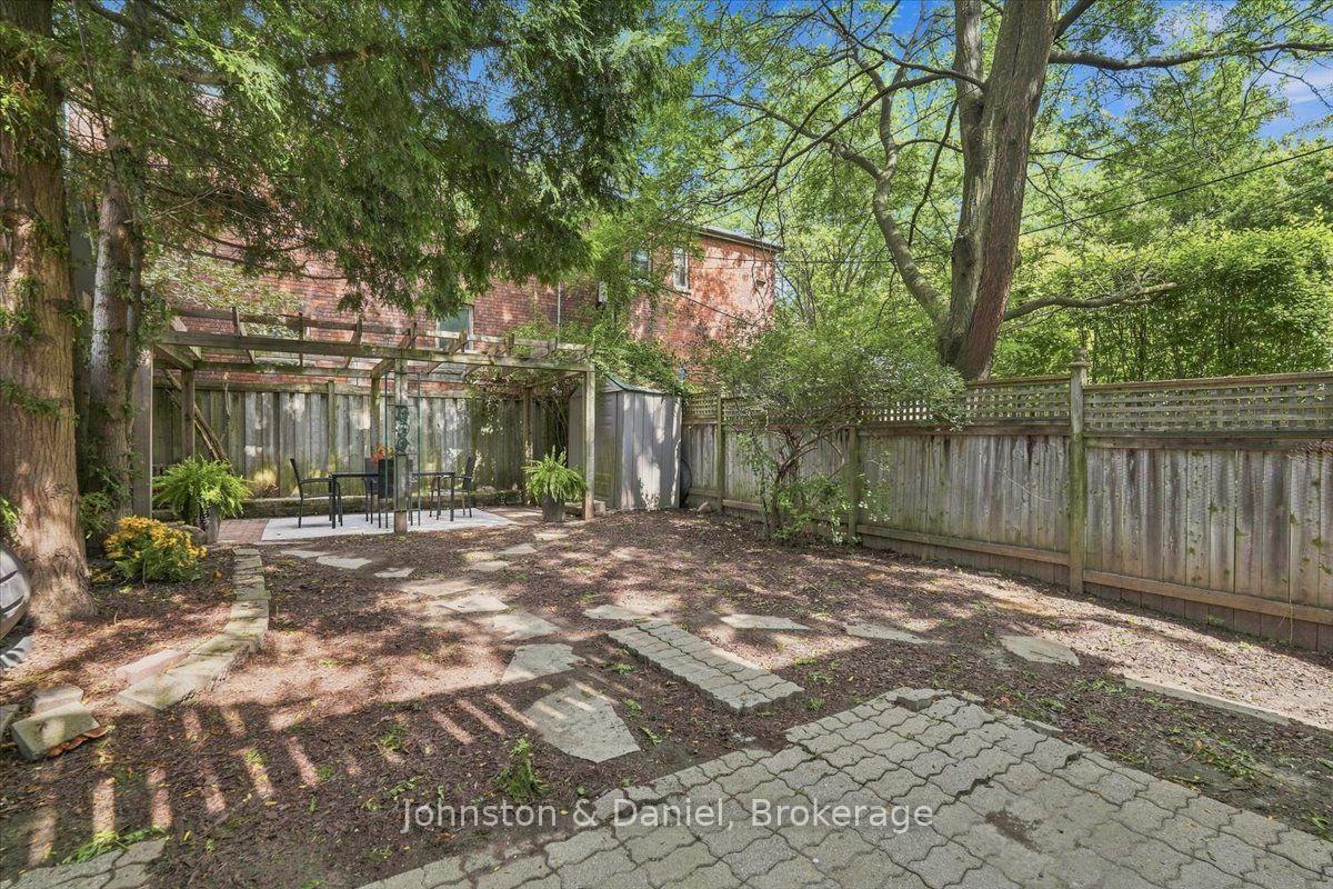 Photo 36 of 16 Barton Avenue, Toronto, The Annex — HOMEH
