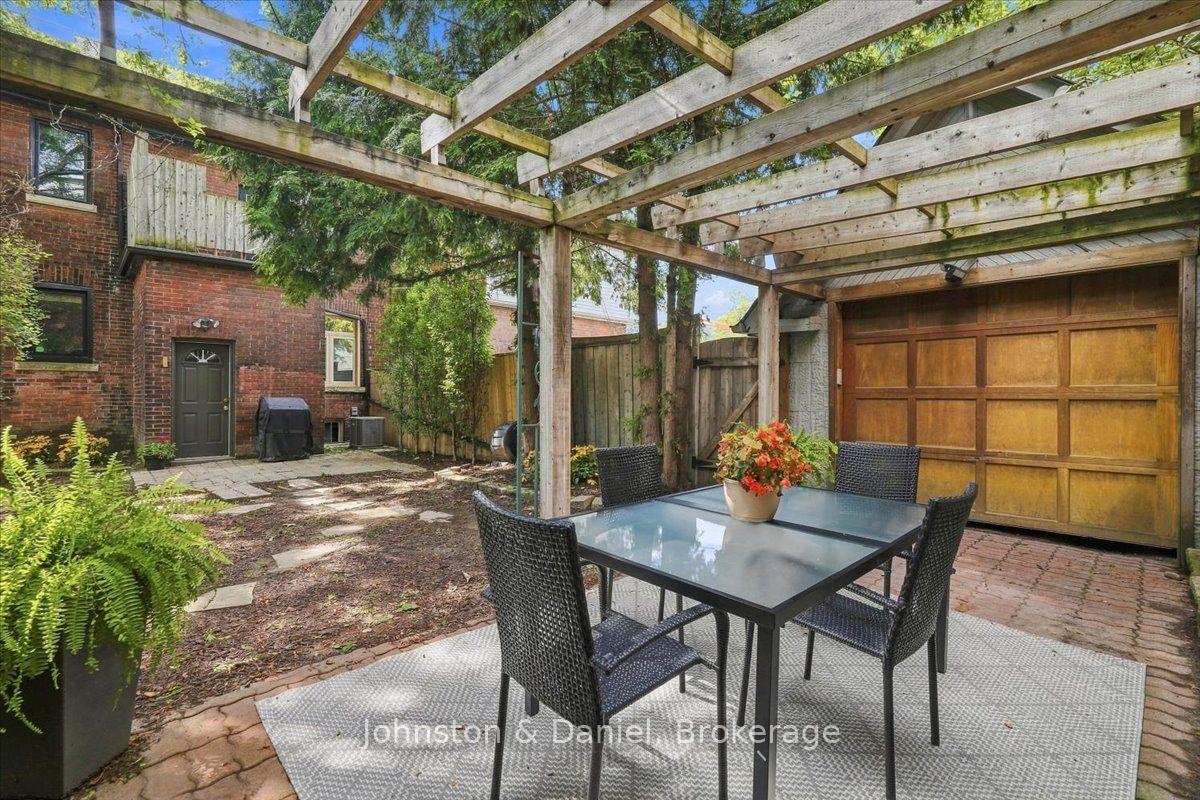 Photo 37 of 16 Barton Avenue, Toronto, The Annex — HOMEH