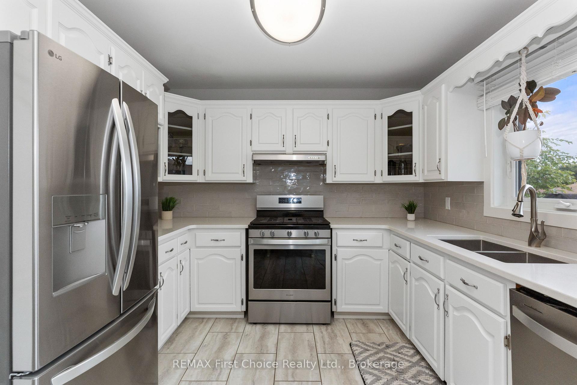 Photo 23 of 177 Flamingo Drive, Thunder Bay, River Terrace — HOMEH