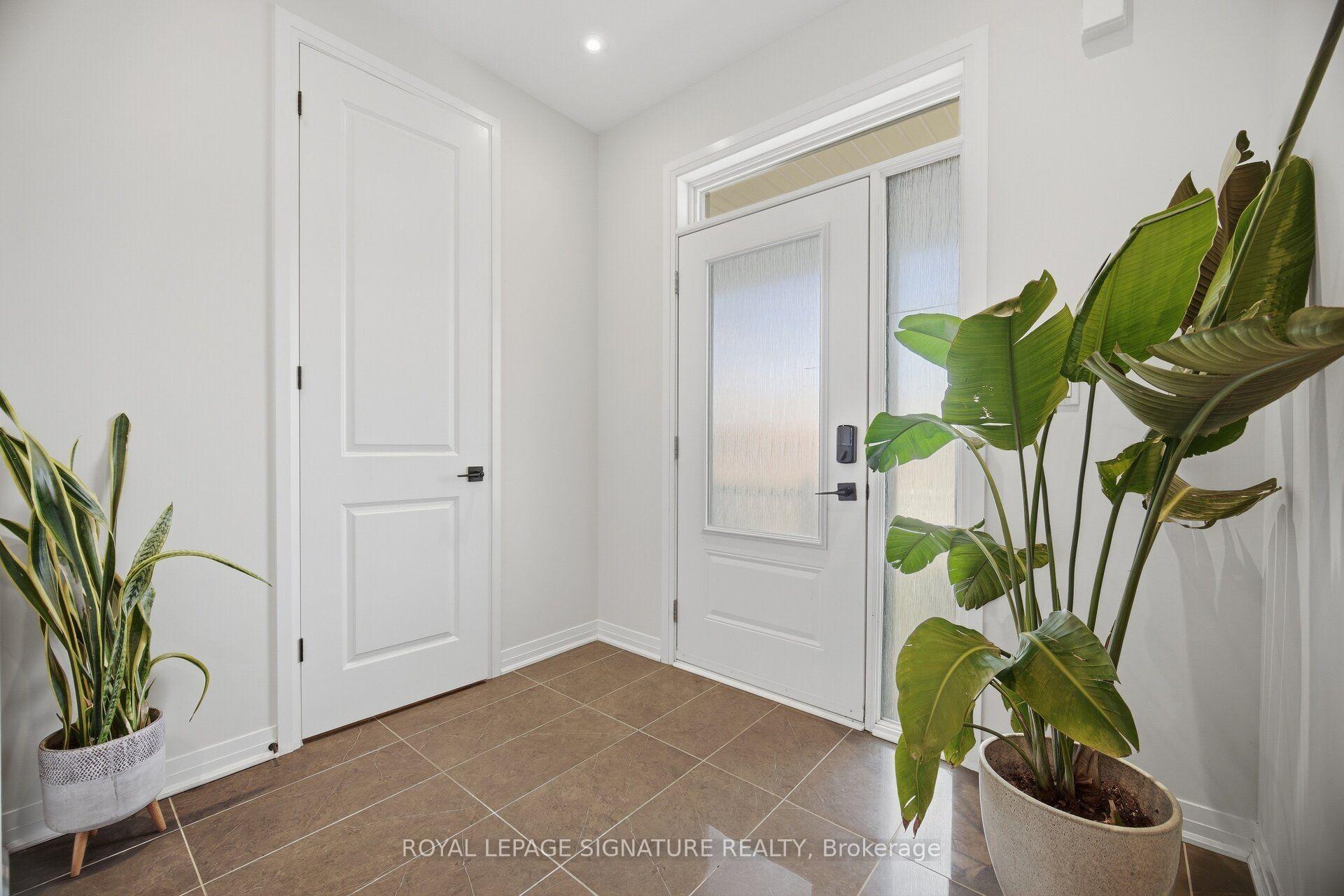 Photo 3 of 94 Settlers Road E, Oakville, Glenorchy — HOMEH