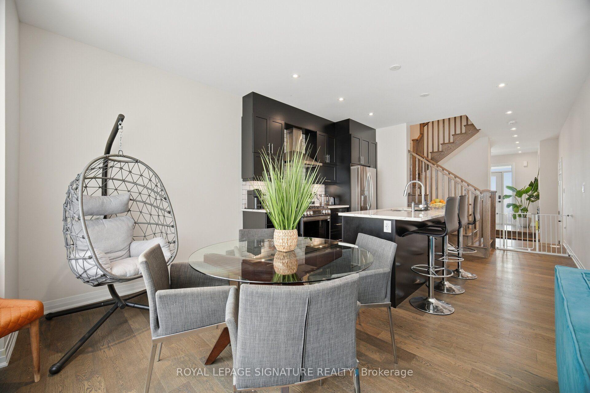Photo 12 of 94 Settlers Road E, Oakville, Glenorchy — HOMEH