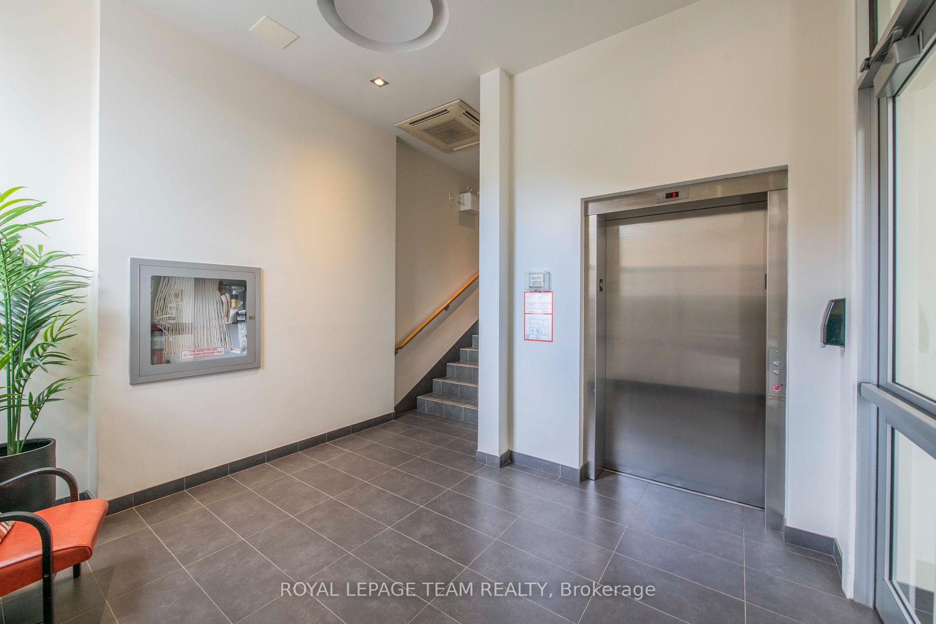 Photo 3 of Unit 102, 390 Booth Street, Ottawa, West Centre Town — HOMEH