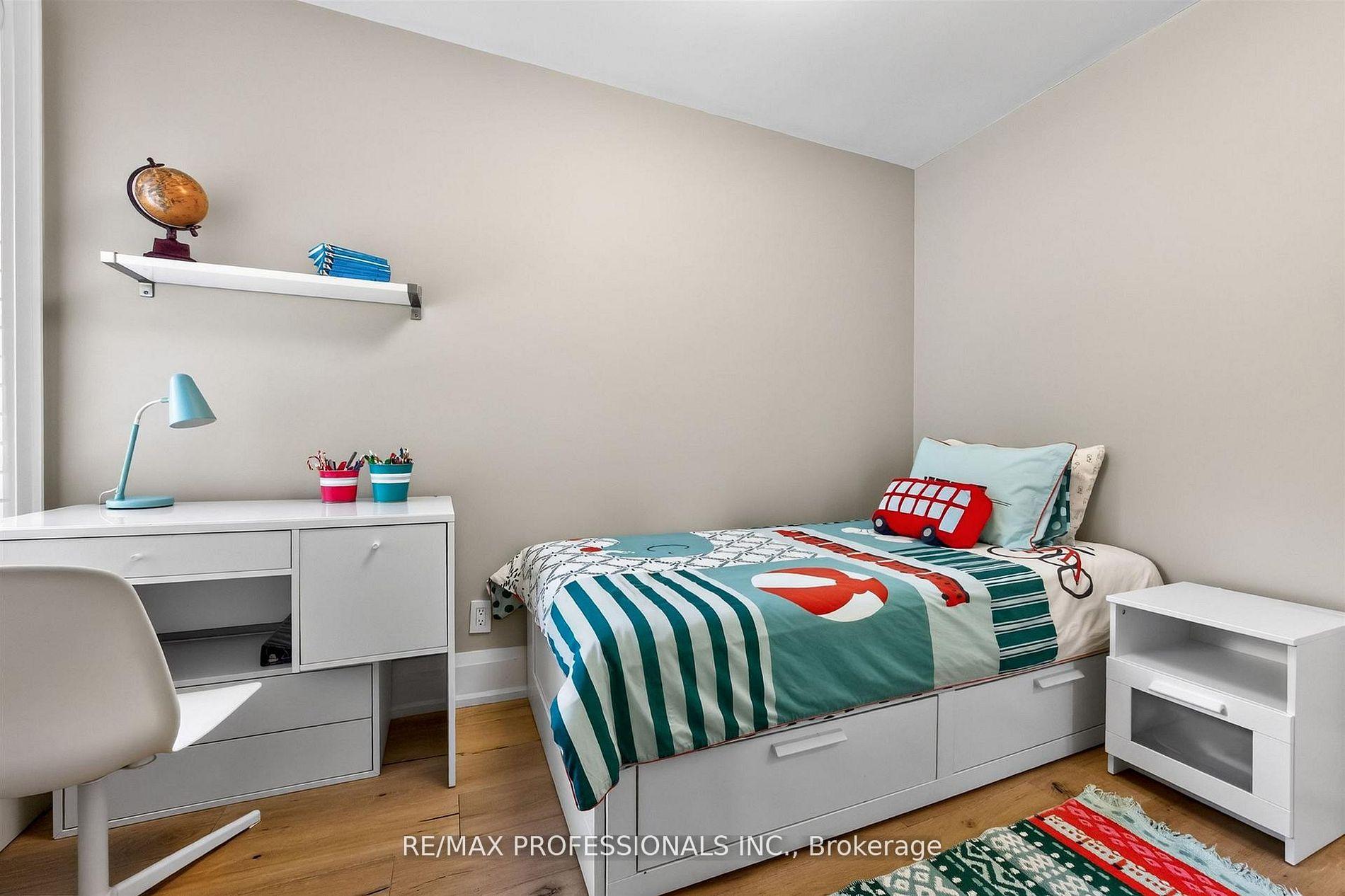 Photo 21 of 57 Merrygale Crescent, Etobicoke, Eringate-Centennial-West Deane — HOMEH