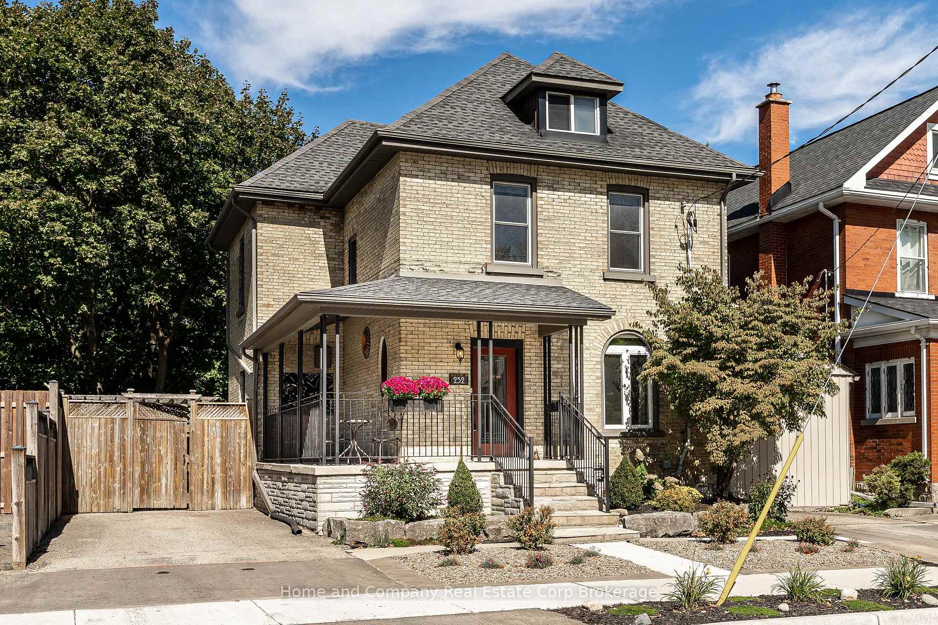 Photo of 252 Albert Street