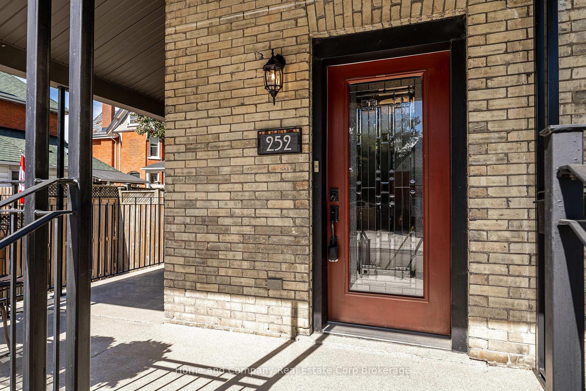 Photo 6 of 252 Albert Street, Stratford — HOMEH