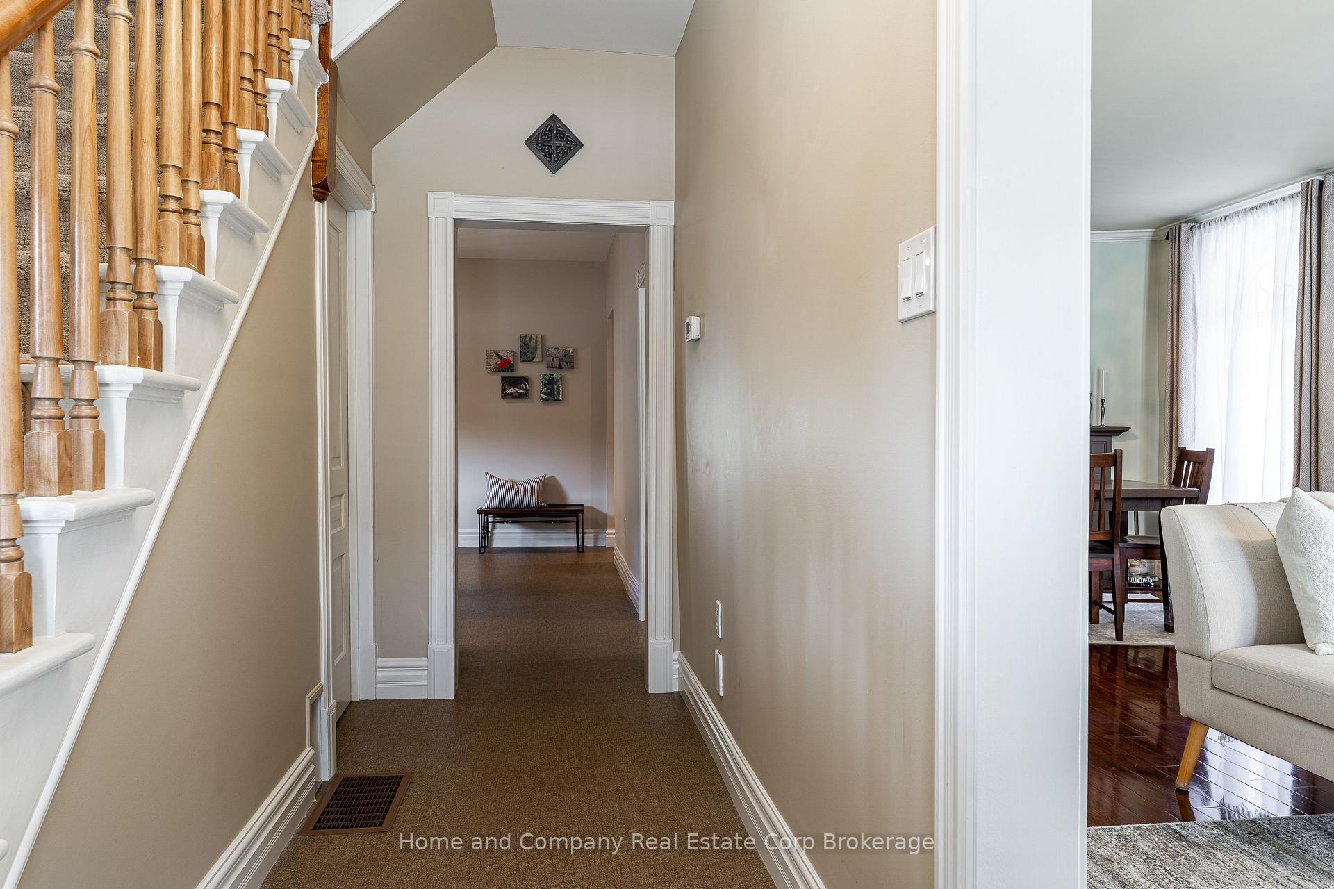 Photo 8 of 252 Albert Street, Stratford — HOMEH