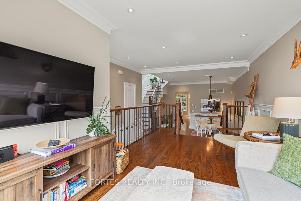 Photo 14 of 154 Holborne Avenue, Toronto, Danforth Village-East York — HOMEH