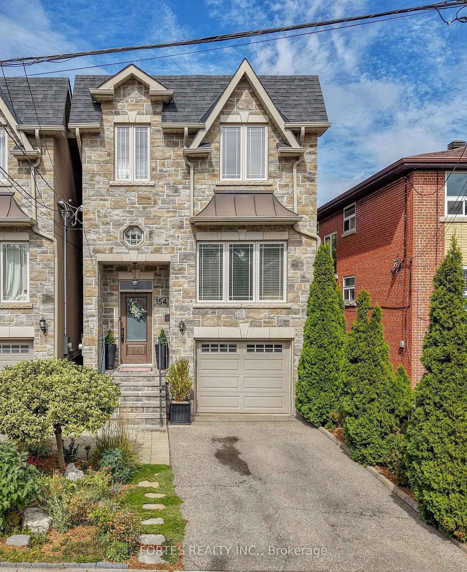 Photo 4 of 154 Holborne Avenue, Toronto, Danforth Village-East York — HOMEH