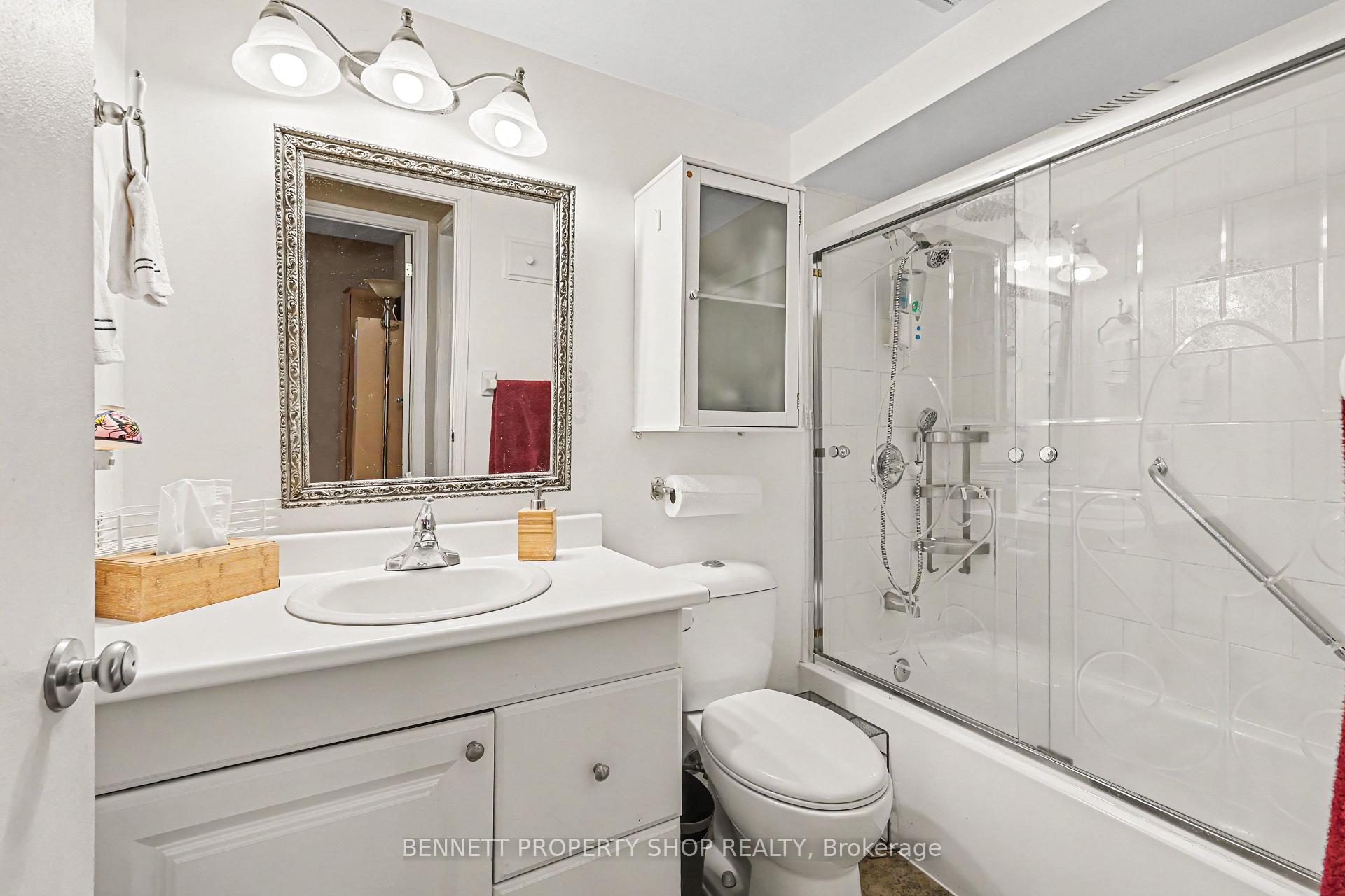 Photo 7 of Unit 106, 280 Brittany Drive, Ottawa, Viscount Alexander Park — HOMEH
