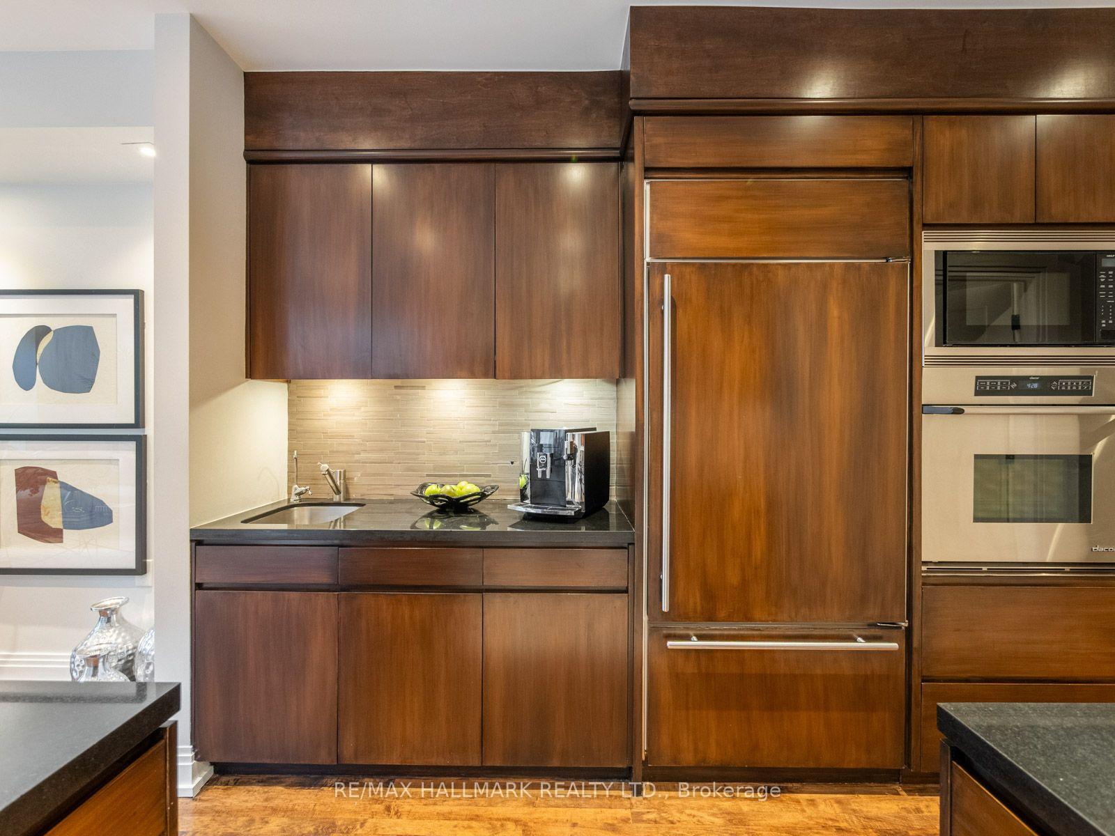 Photo 9 of 81 Macpherson Avenue, Toronto, The Annex — HOMEH