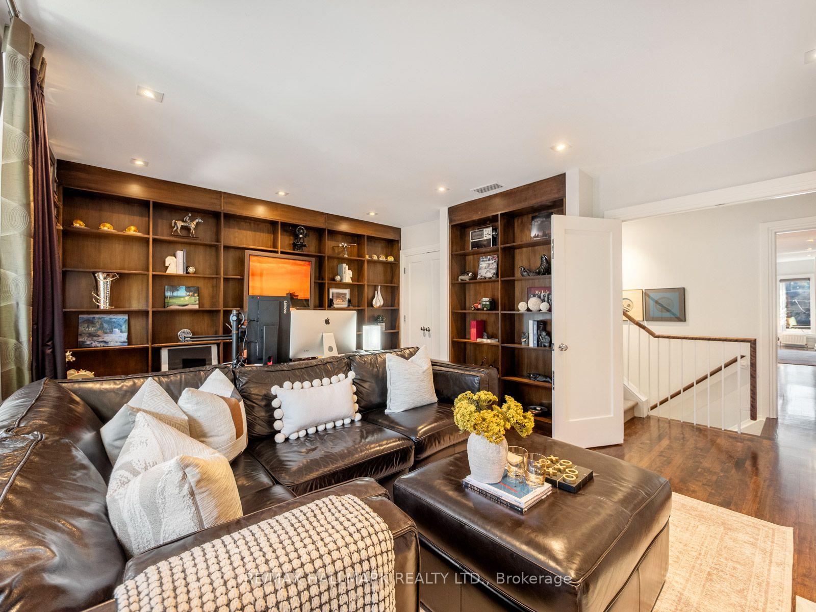 Photo 22 of 81 Macpherson Avenue, Toronto, The Annex — HOMEH