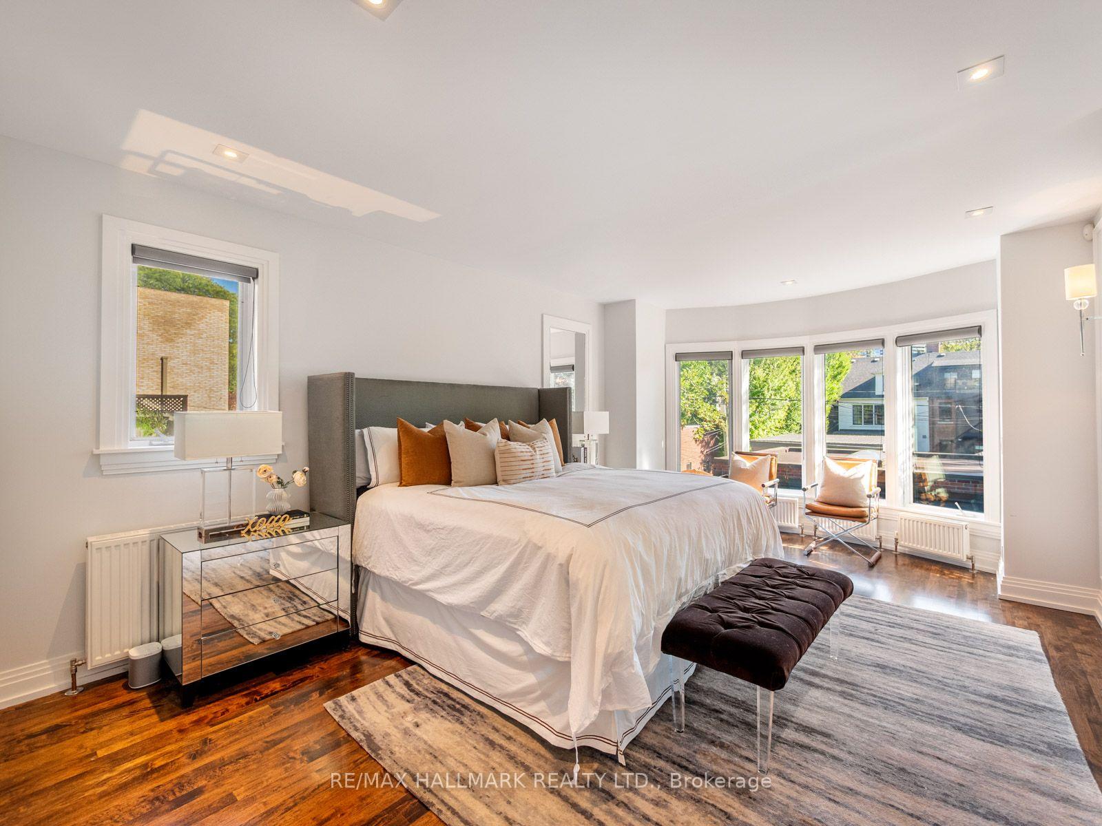 Photo 23 of 81 Macpherson Avenue, Toronto, The Annex — HOMEH