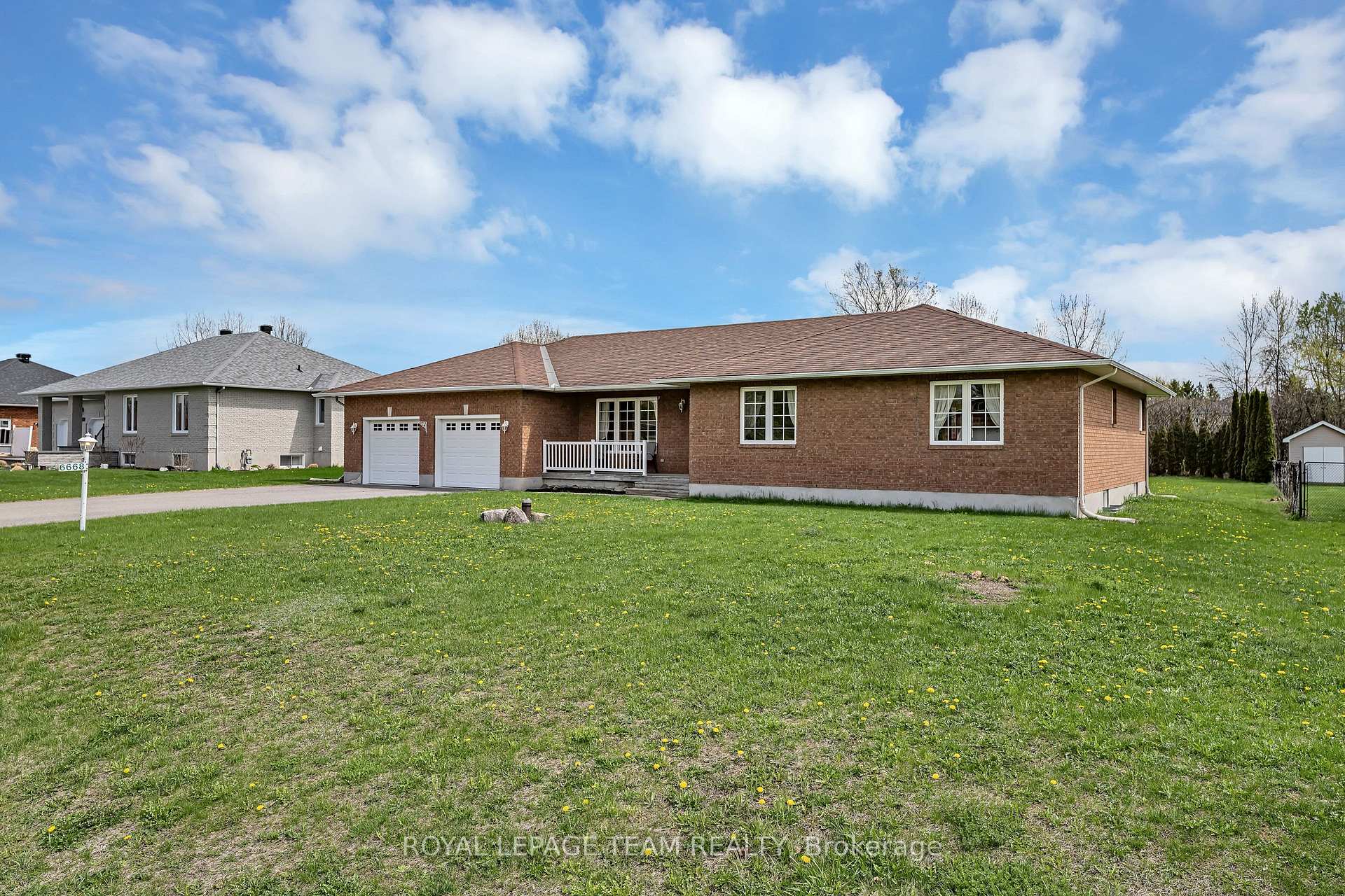 Photo 2 of 6668 Tommary Drive, Ottawa, Greely — HOMEH