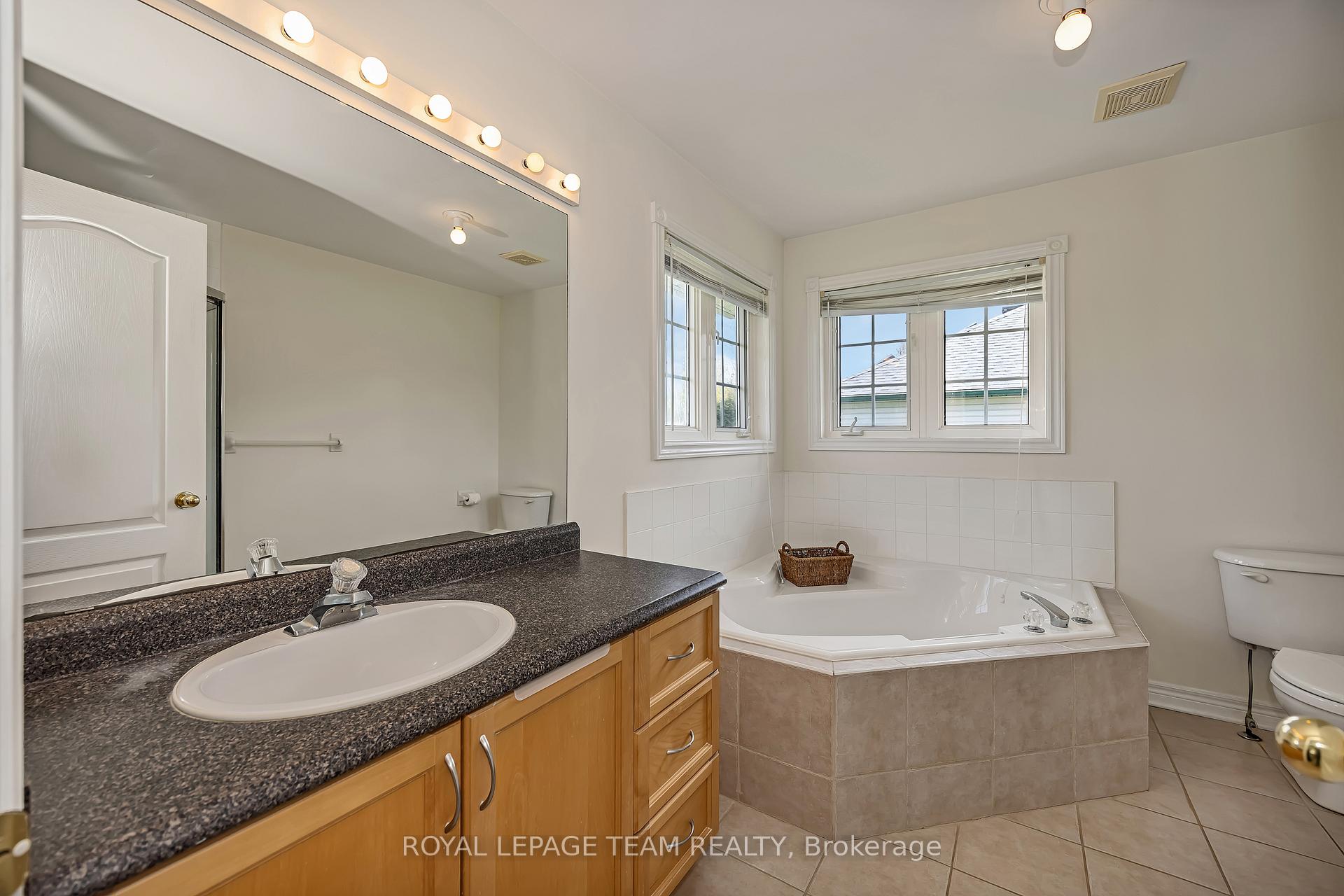 Photo 25 of 6668 Tommary Drive, Ottawa, Greely — HOMEH