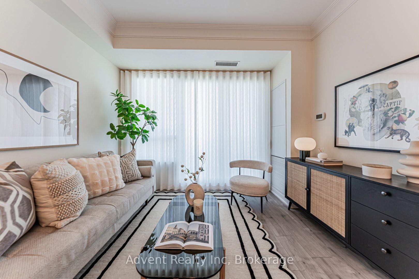 Photo 4 of Unit 3806, 18 Water Walk Drive, Markham, Unionville — HOMEH