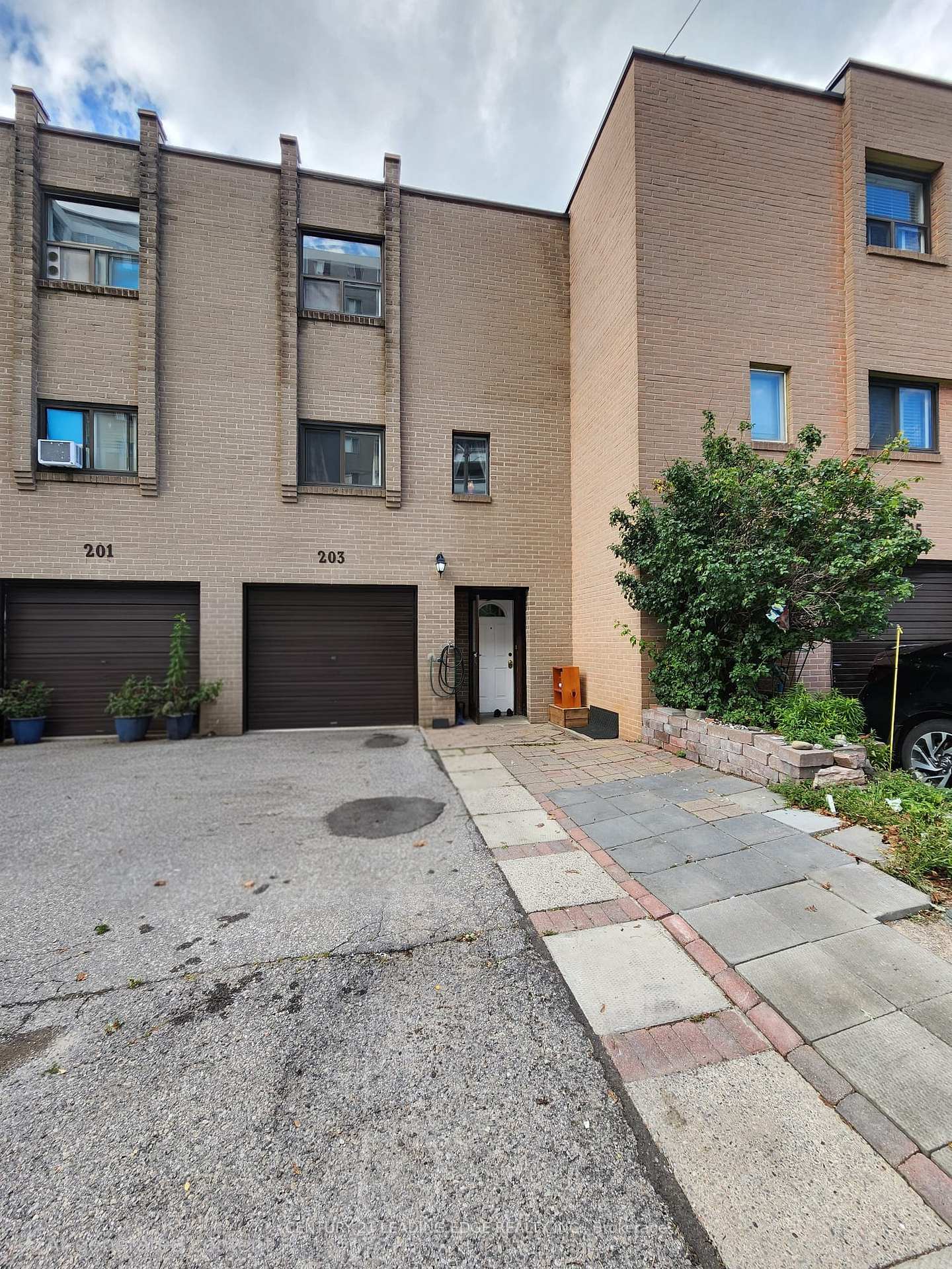 Photo of Unit 82, 203 Lotherton Pathway