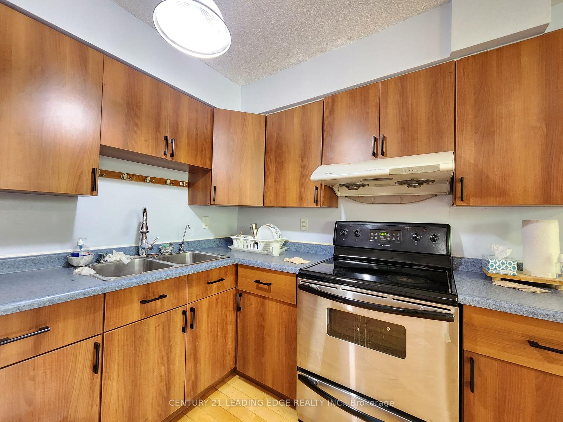 Photo 6 of Unit 82, 203 Lotherton Pathway, North York, Yorkdale-Glen Park — HOMEH