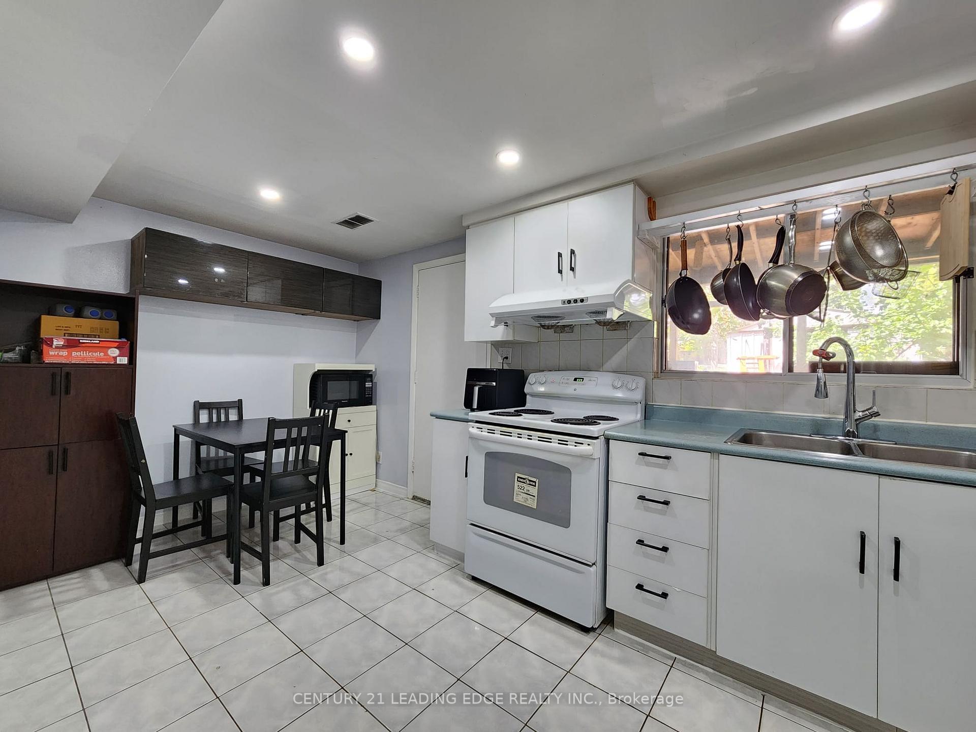 Photo 15 of Unit 82, 203 Lotherton Pathway, North York, Yorkdale-Glen Park — HOMEH