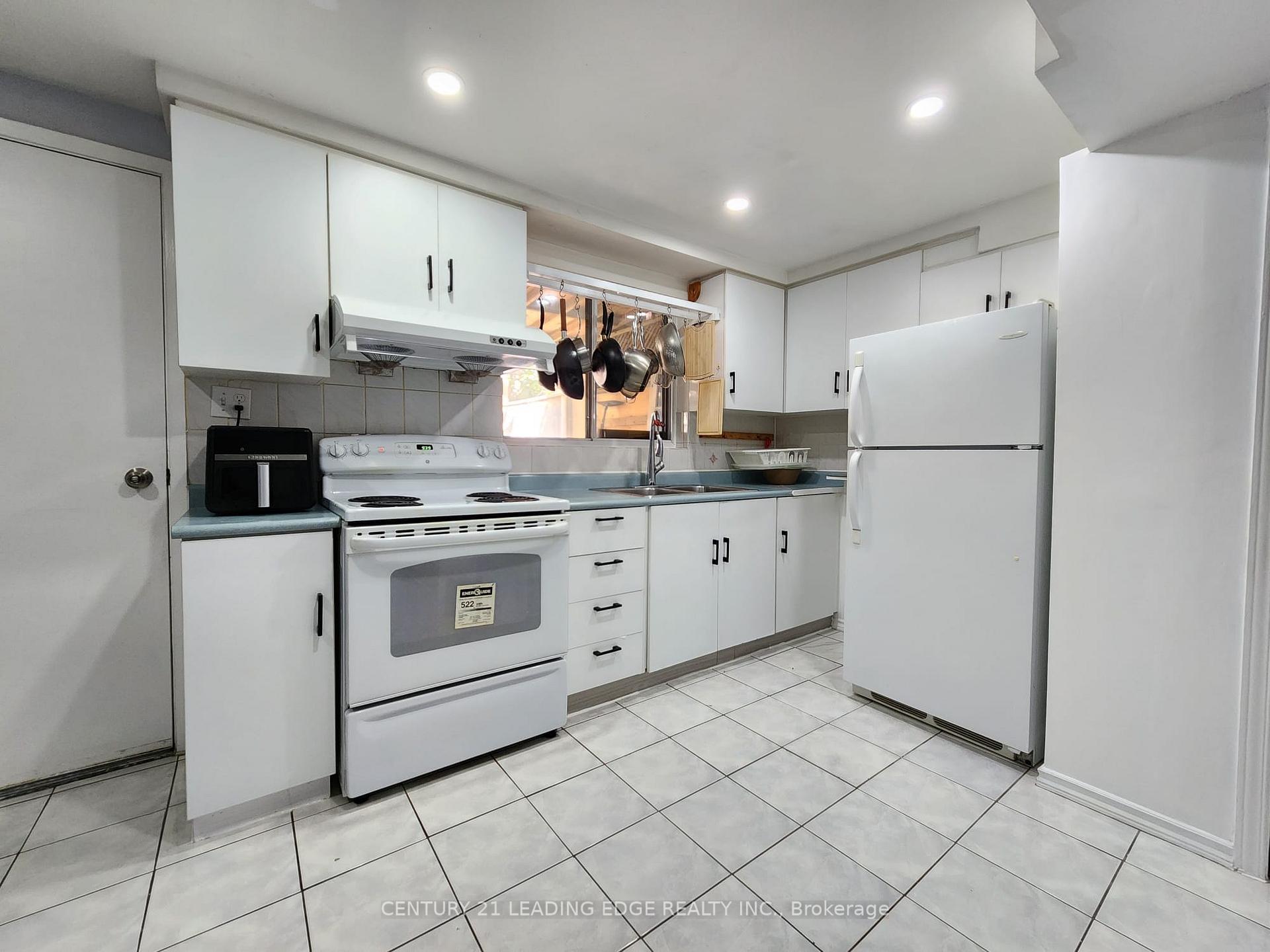 Photo 16 of Unit 82, 203 Lotherton Pathway, North York, Yorkdale-Glen Park — HOMEH