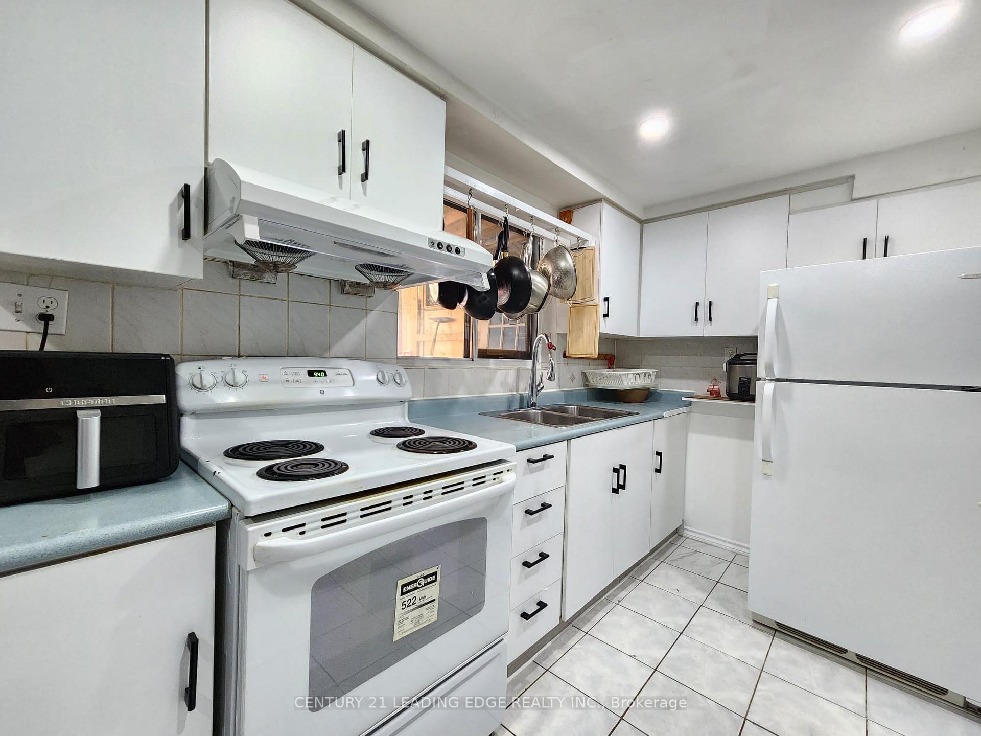 Photo 18 of Unit 82, 203 Lotherton Pathway, North York, Yorkdale-Glen Park — HOMEH