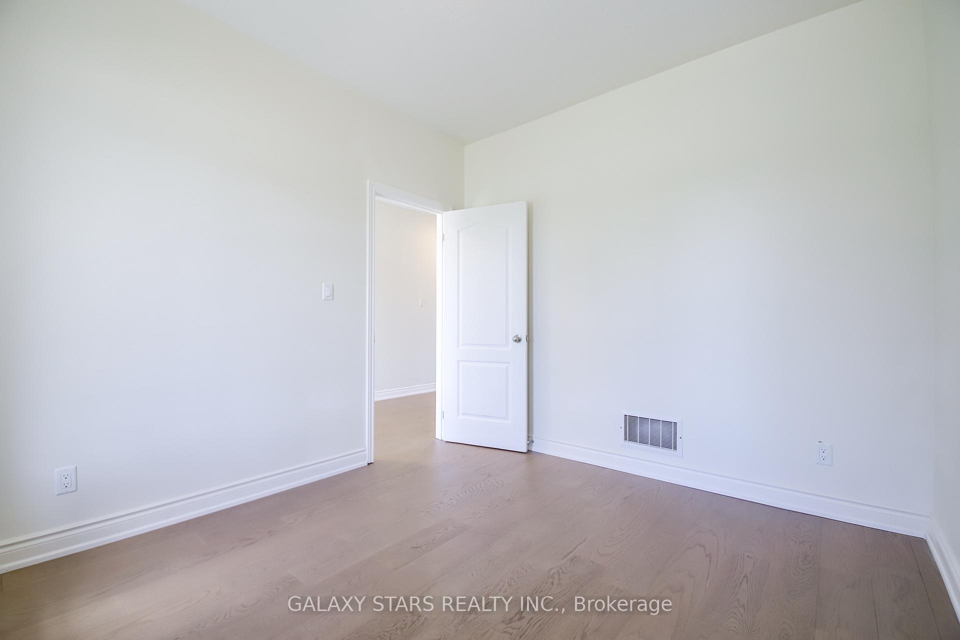 Photo 8 of 22 Don Hadden Crescent, Brock, Sunderland — HOMEH