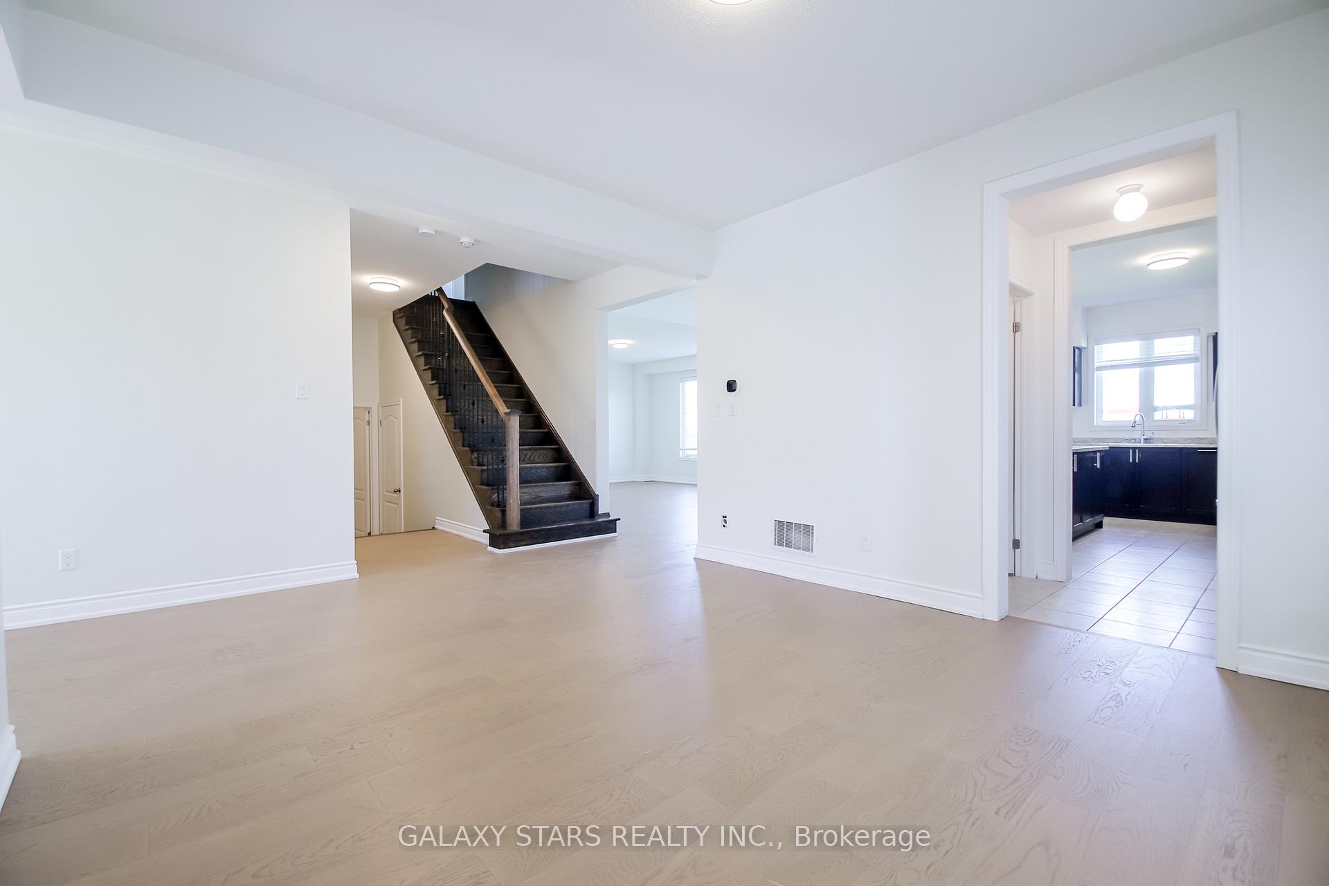 Photo 11 of 22 Don Hadden Crescent, Brock, Sunderland — HOMEH