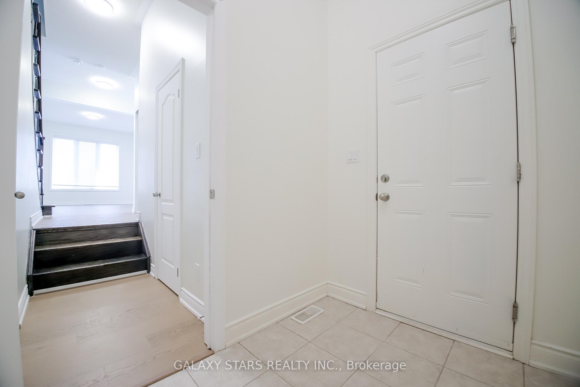 Photo 24 of 22 Don Hadden Crescent, Brock, Sunderland — HOMEH