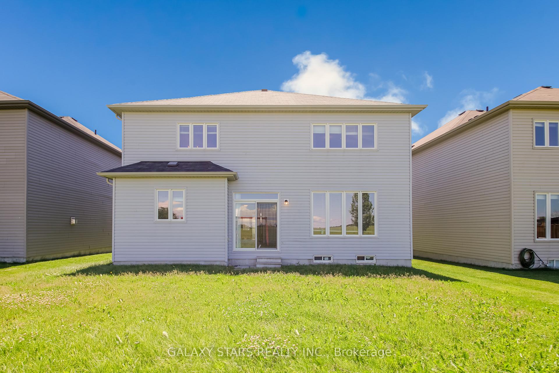 Photo 45 of 22 Don Hadden Crescent, Brock, Sunderland — HOMEH