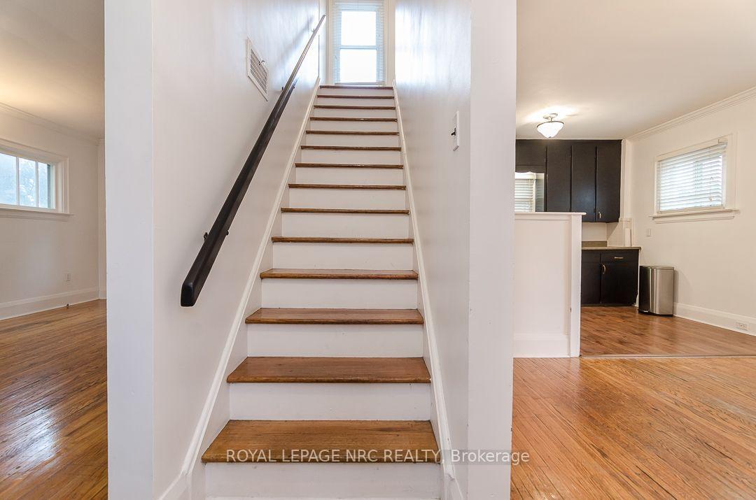 Photo 8 of 162 Aqueduct Street, Welland, Prince Charles — HOMEH