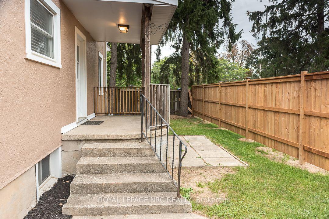 Photo 28 of 162 Aqueduct Street, Welland, Prince Charles — HOMEH
