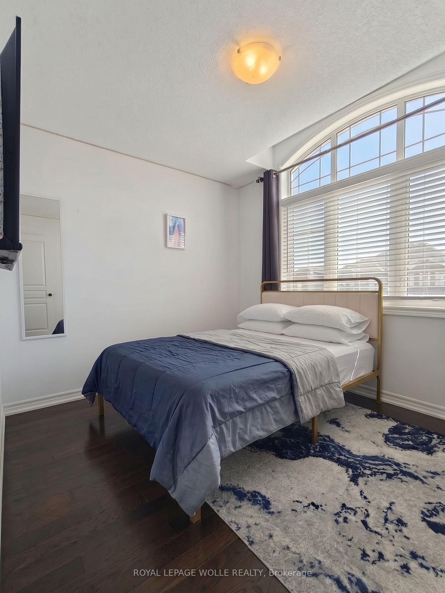 Photo 14 of 26 Wilkie Crescent, Guelph, Pineridge/Westminster Woods — HOMEH
