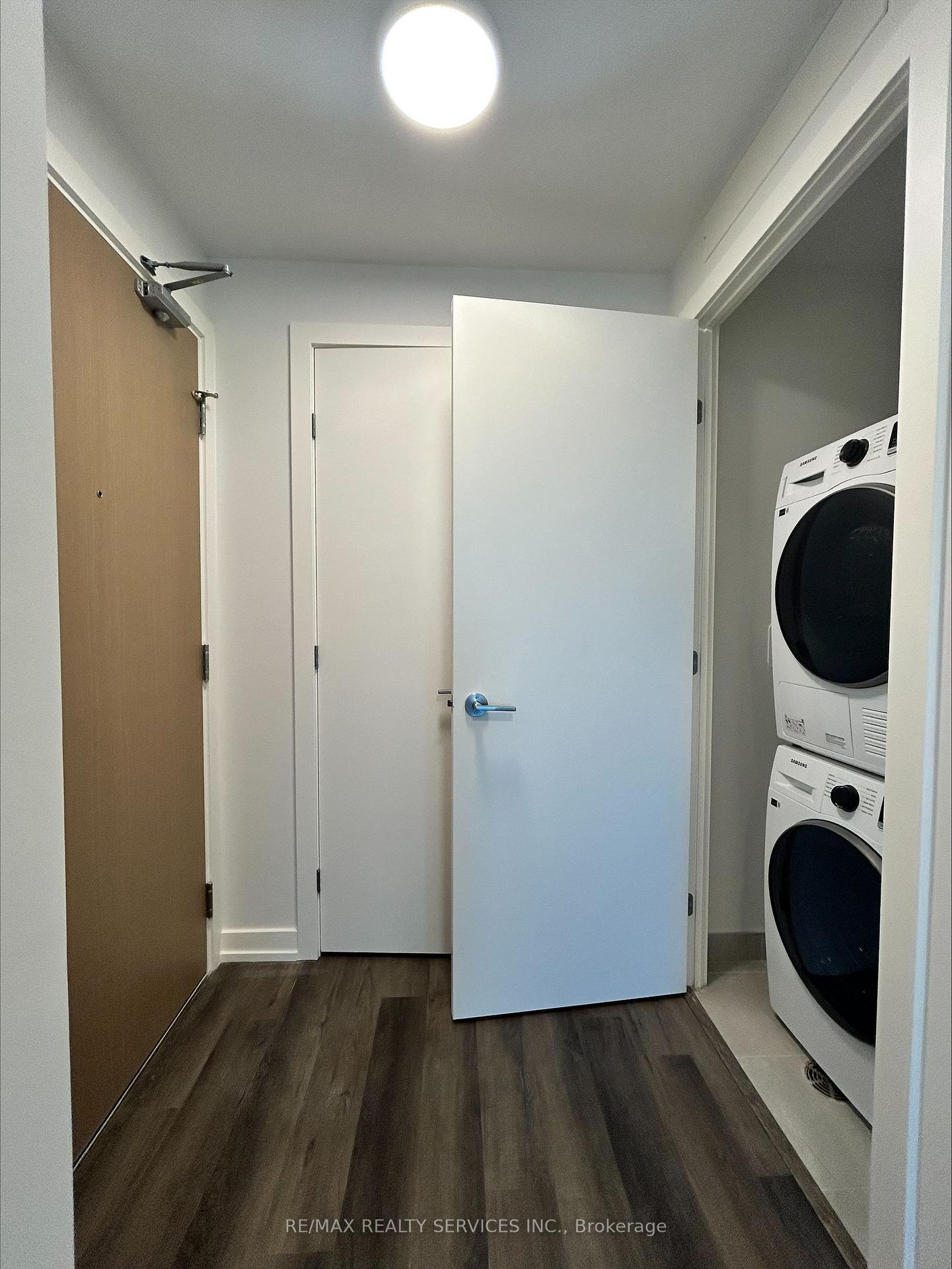 Photo 17 of Unit 2105, 21 Meadowdale Road, Vaughan, Vaughan Corporate Centre — HOMEH
