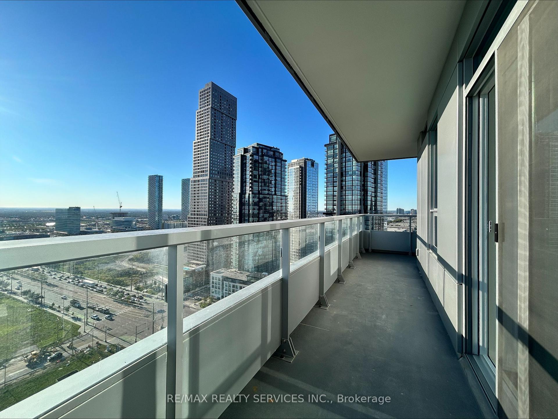 Photo 18 of Unit 2105, 21 Meadowdale Road, Vaughan, Vaughan Corporate Centre — HOMEH
