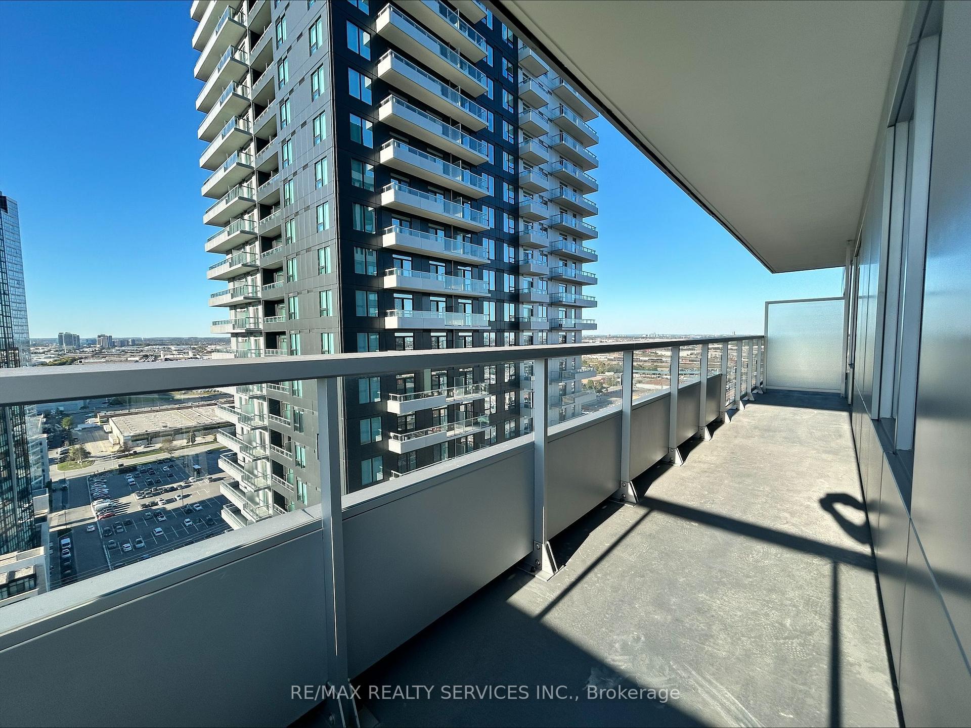 Photo 19 of Unit 2105, 21 Meadowdale Road, Vaughan, Vaughan Corporate Centre — HOMEH