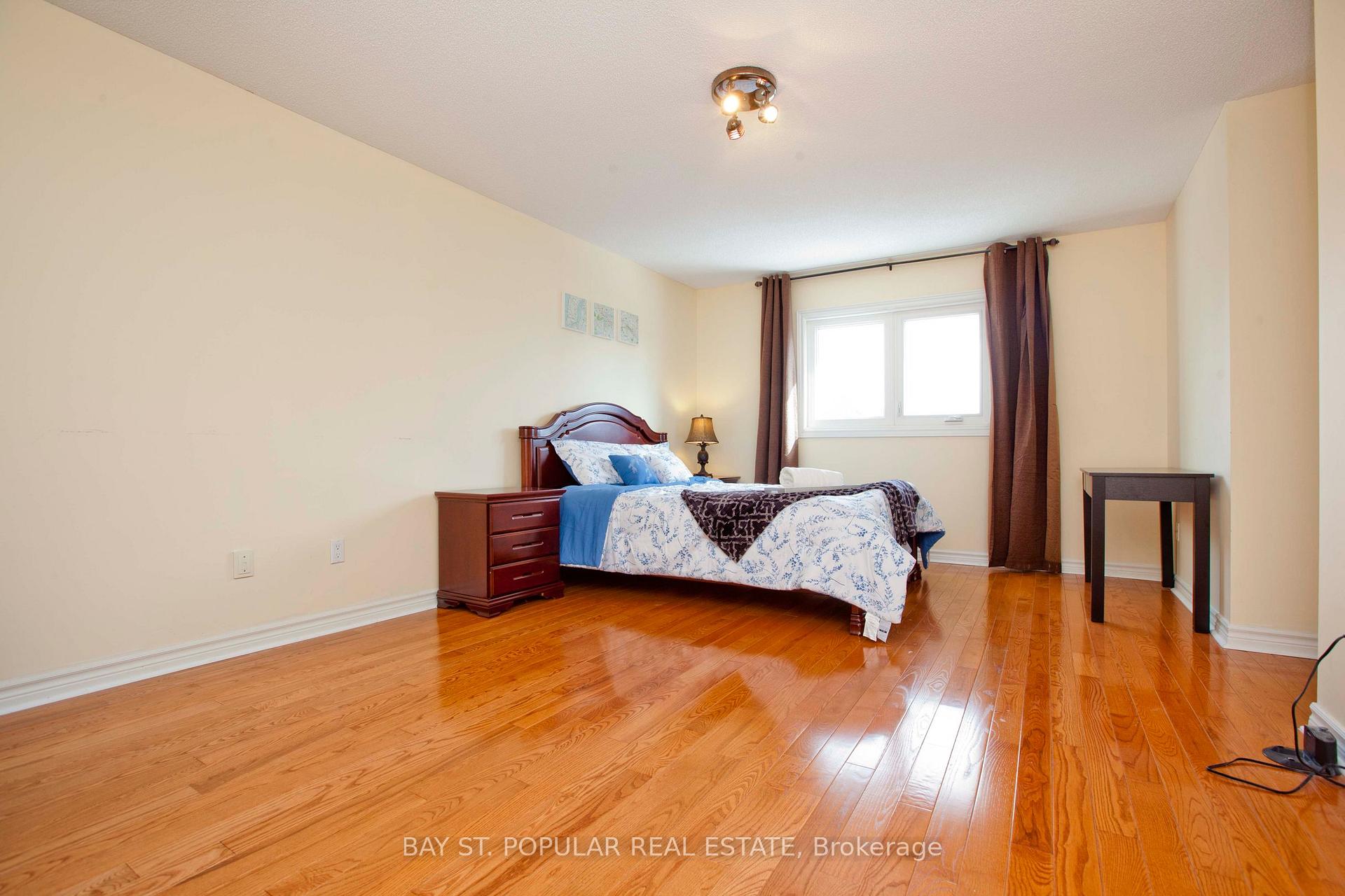 Photo 13 of 25 Subrisco Avenue, Richmond Hill, Devonsleigh — HOMEH