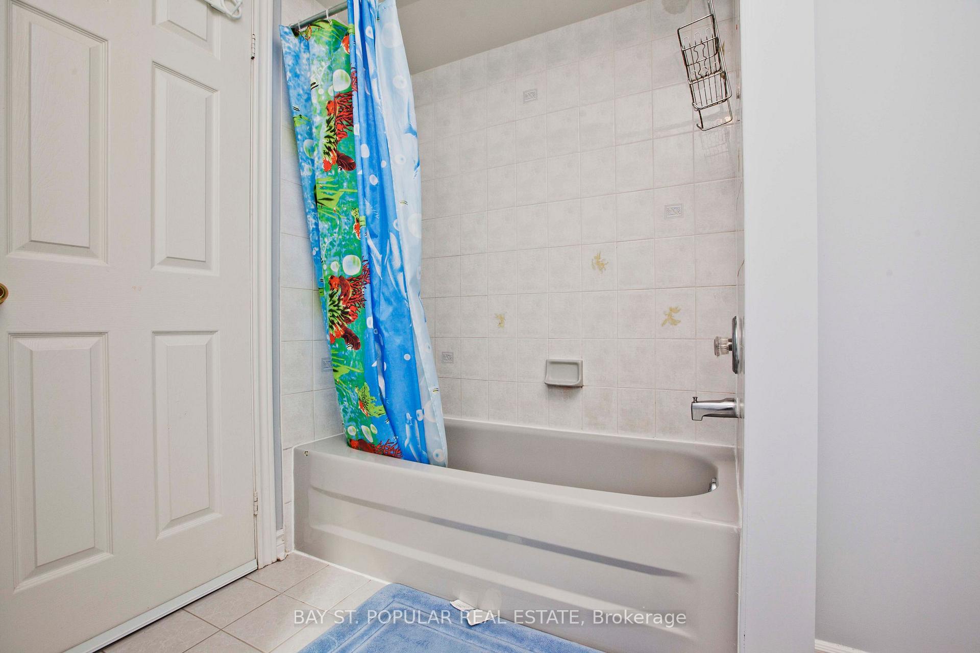 Photo 19 of 25 Subrisco Avenue, Richmond Hill, Devonsleigh — HOMEH