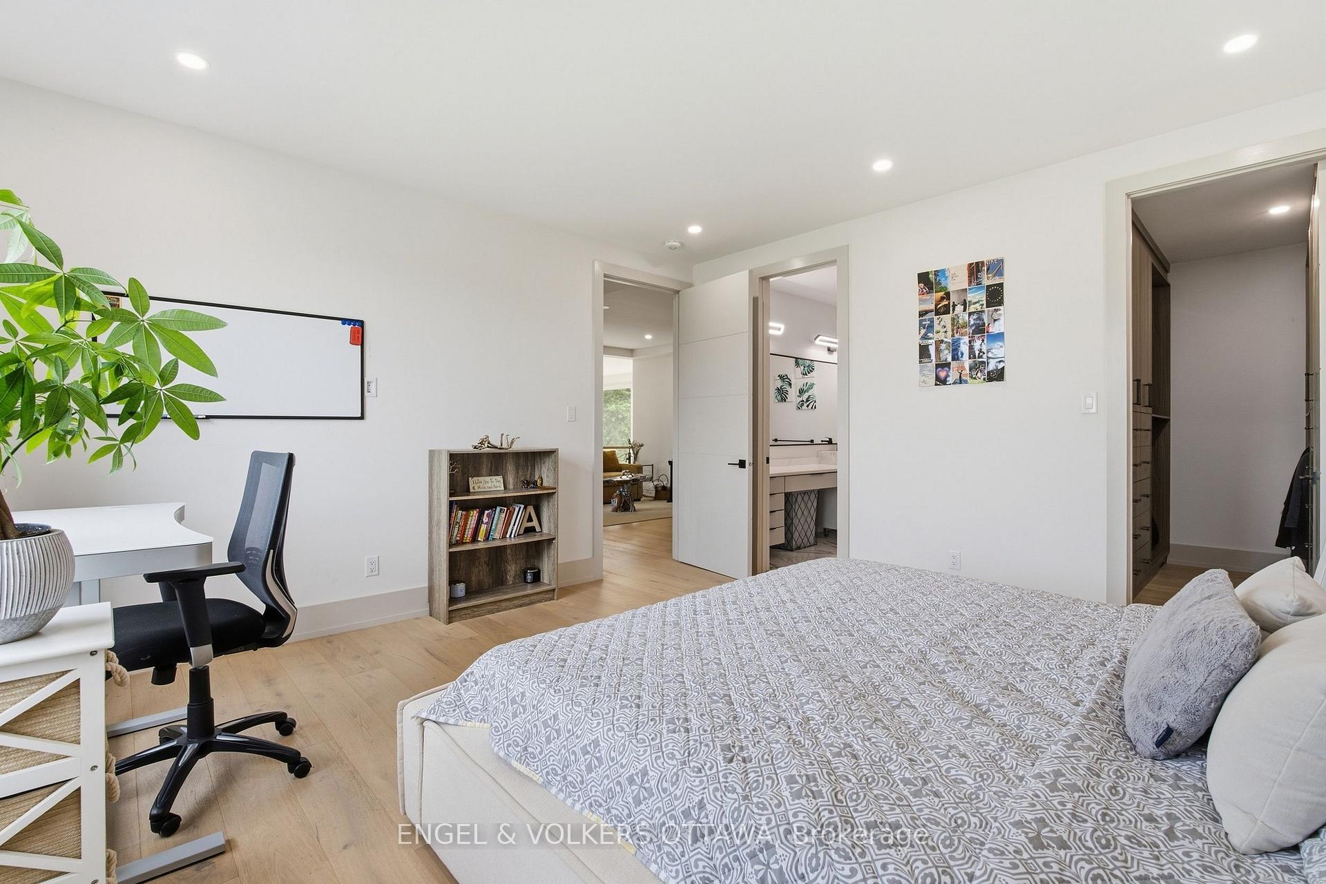 Photo 29 of 1057 Green Jacket Crescent, Ottawa, Greely — HOMEH