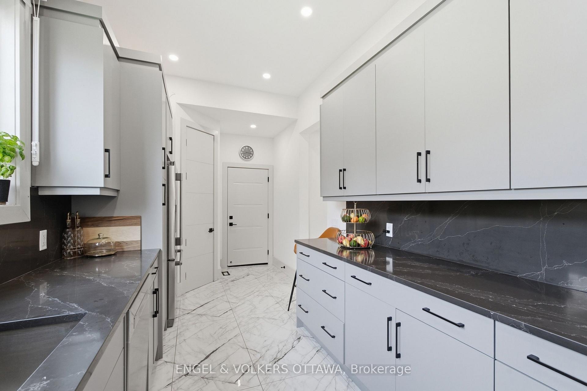 Photo 45 of 1057 Green Jacket Crescent, Ottawa, Greely — HOMEH