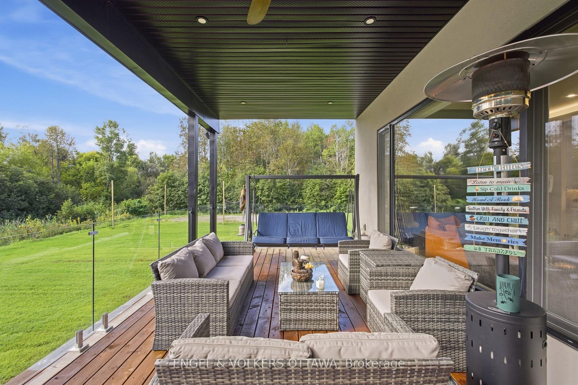 Photo 46 of 1057 Green Jacket Crescent, Ottawa, Greely — HOMEH