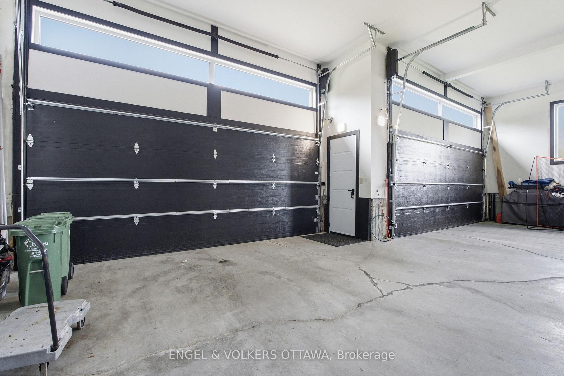 Photo 48 of 1057 Green Jacket Crescent, Ottawa, Greely — HOMEH