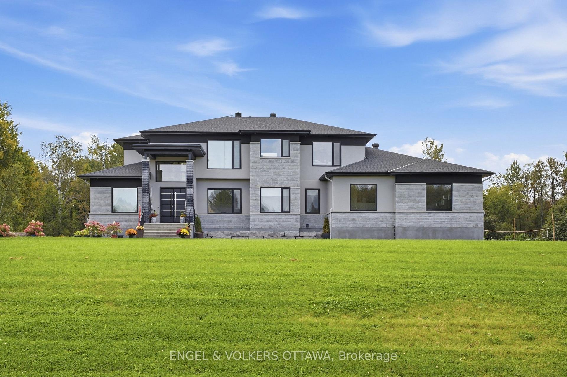 Photo 49 of 1057 Green Jacket Crescent, Ottawa, Greely — HOMEH