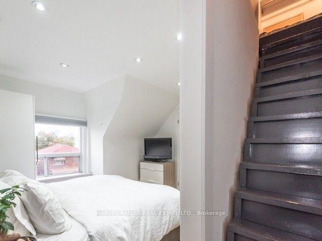 Photo 12 of Unit A, 276 Ossington Avenue, Toronto, Trinity-Bellwoods — HOMEH