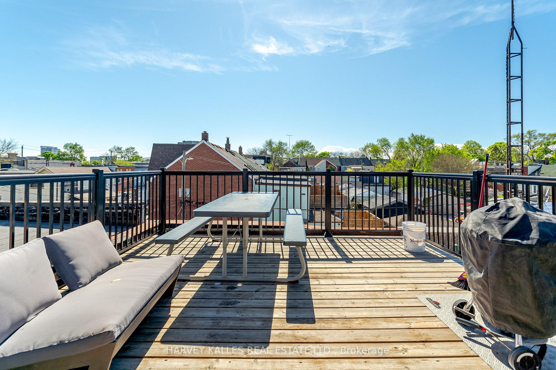 Photo 15 of Unit A, 276 Ossington Avenue, Toronto, Trinity-Bellwoods — HOMEH