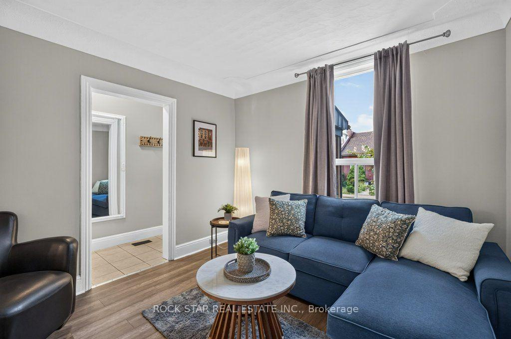 Photo 6 of 244 Emerald Street N, Hamilton, Landsdale — HOMEH